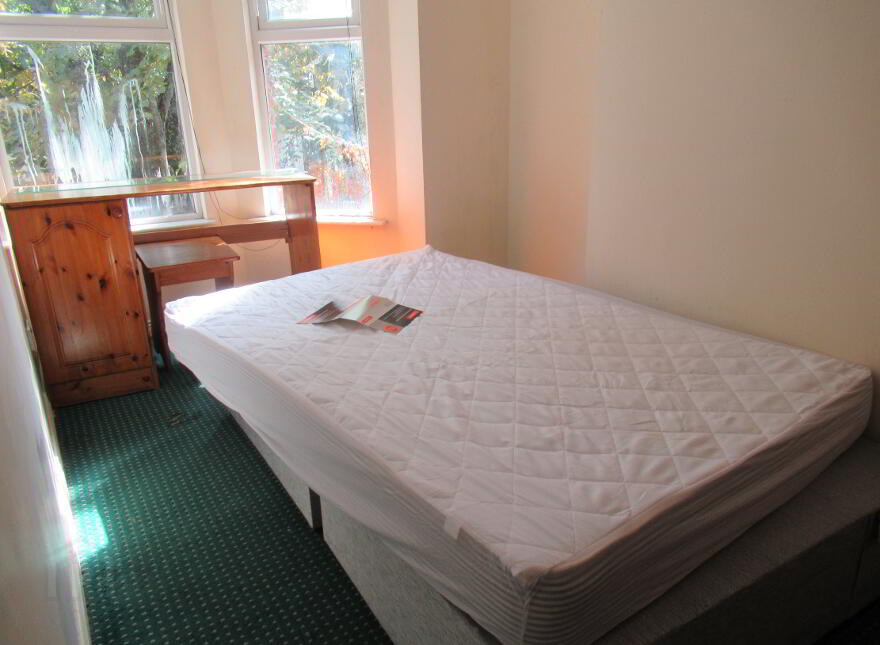 Unit 2, 54 UNIVERSITY AVENUE, Belfast, BT7 1TL