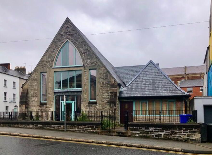 Suites 1 & 2, 20 Queens Street, Derry / Londonderry, BT48 7EQ