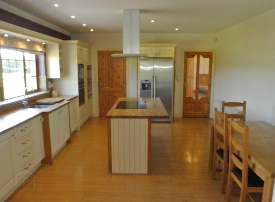 Robinstown, Glenmore, Y34HT97