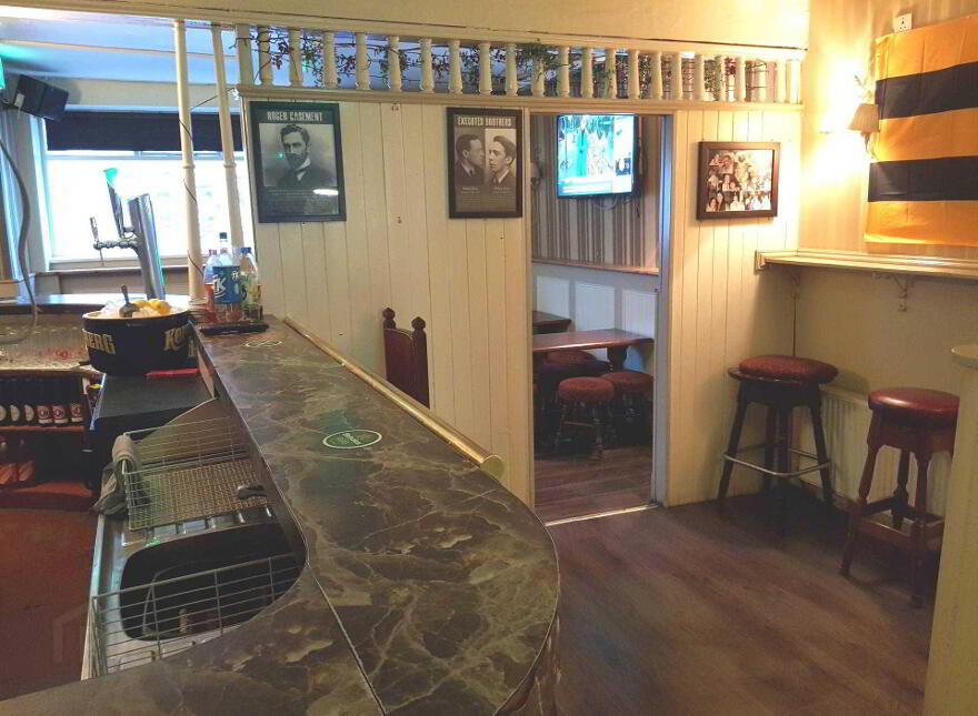 Mikey`s Bar, Upper Bridge Street, Callan, R95KX79