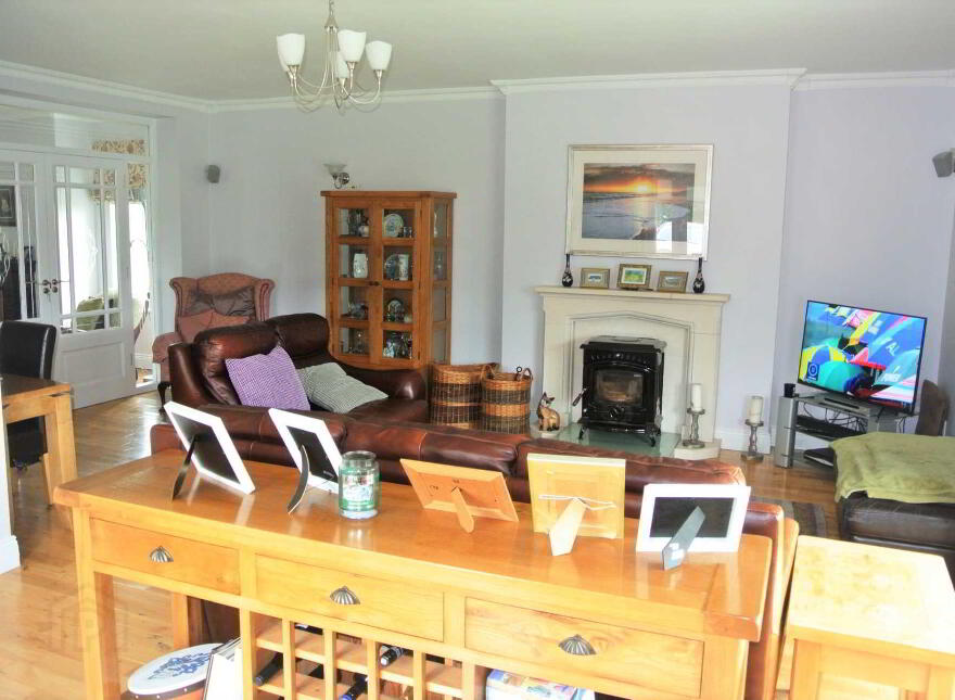 Robinstown, Glenmore, Y34T188