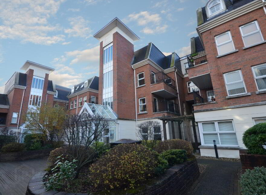 Apt 10, Ashley Courtyard, 1A Fane Street, Belfast, BT9 7BW
