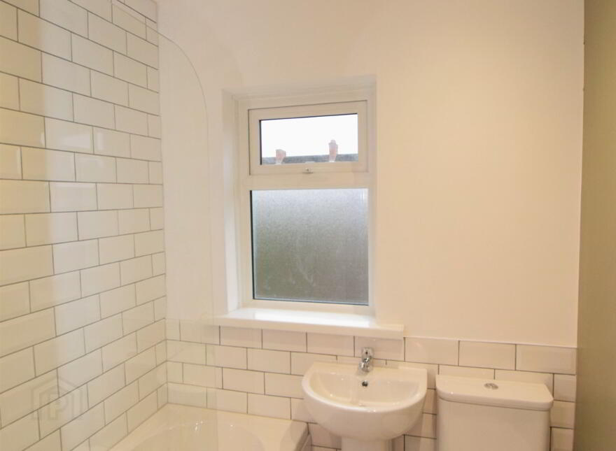 7 Strandburn Park, Belfast, BT4 1ND