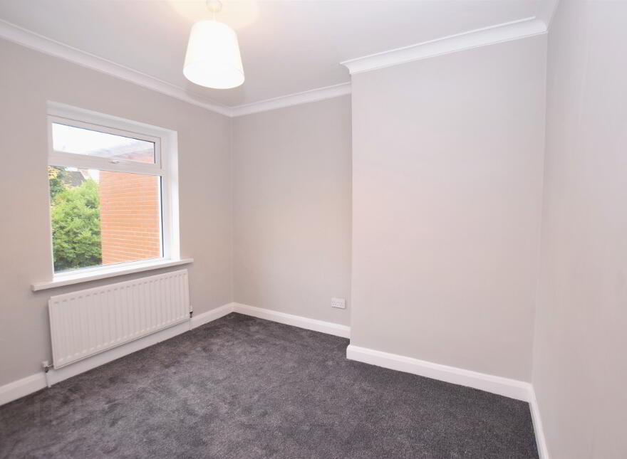 7 Strandburn Park, Belfast, BT4 1ND