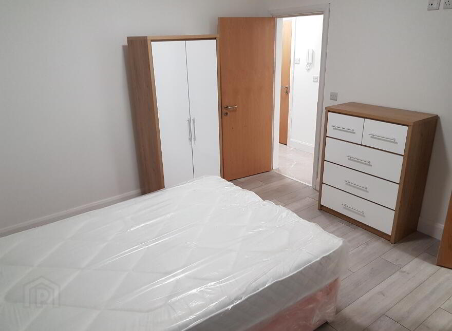 A, 66 Malone Avenue, Belfast, BT9 6ER