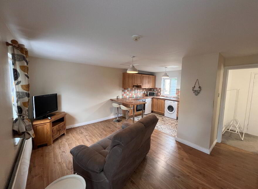 Unit B, 60 Main Street, Derrygonnelly, BT93 6HW