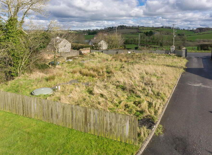 Land @, 76 Lower Quilly Road, Dromore, BT25 1LJ