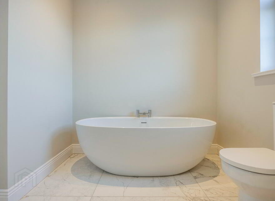Huntington S, Governors Gate Demesne, Ballynahinch Road, Hillsborough, BT26 6FE