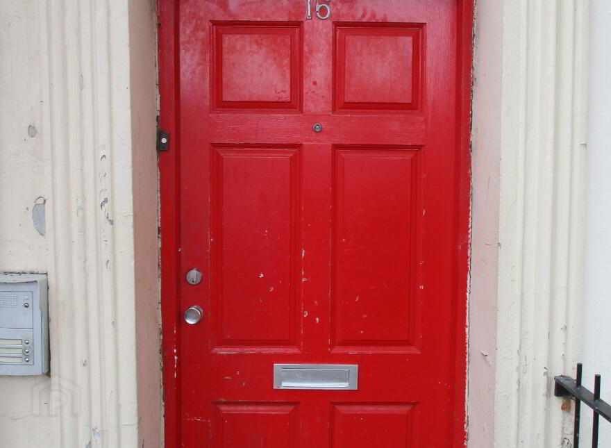 Great 4 Bedroom Student Apartment, 16B Rugby Avenue, Queens Quarter, Belfast, BT7 1RG