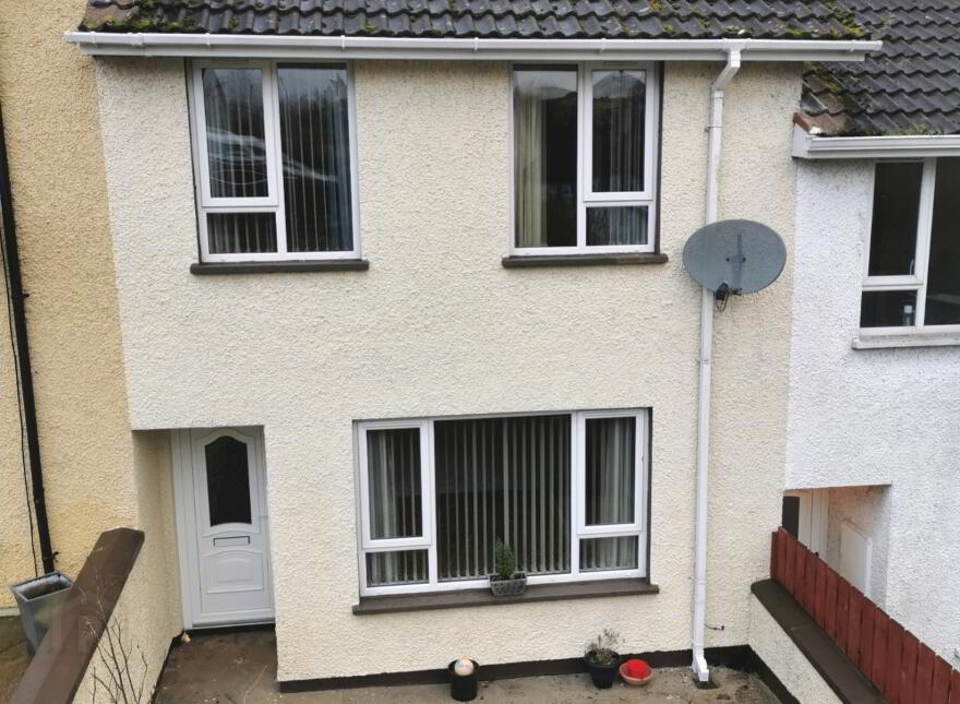 8 Millside Crescent, Park, BT47 4BQ