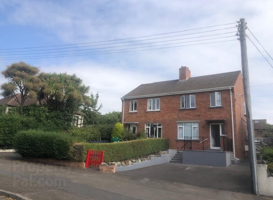 3 Magills Avenue, Carrickfergus, BT38 7EJ photo