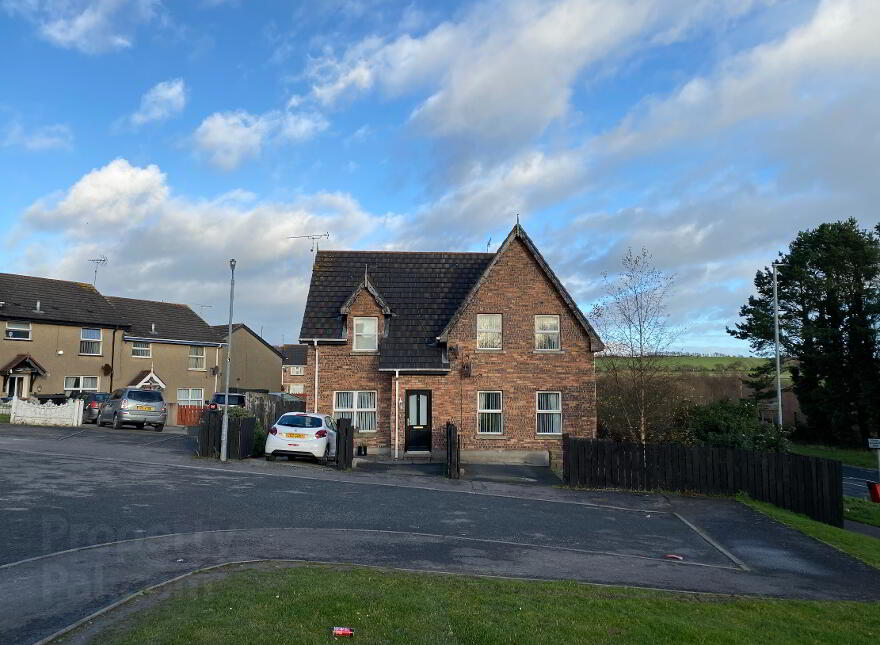 2 Struell Heights, Downpatrick, BT30 6GT photo