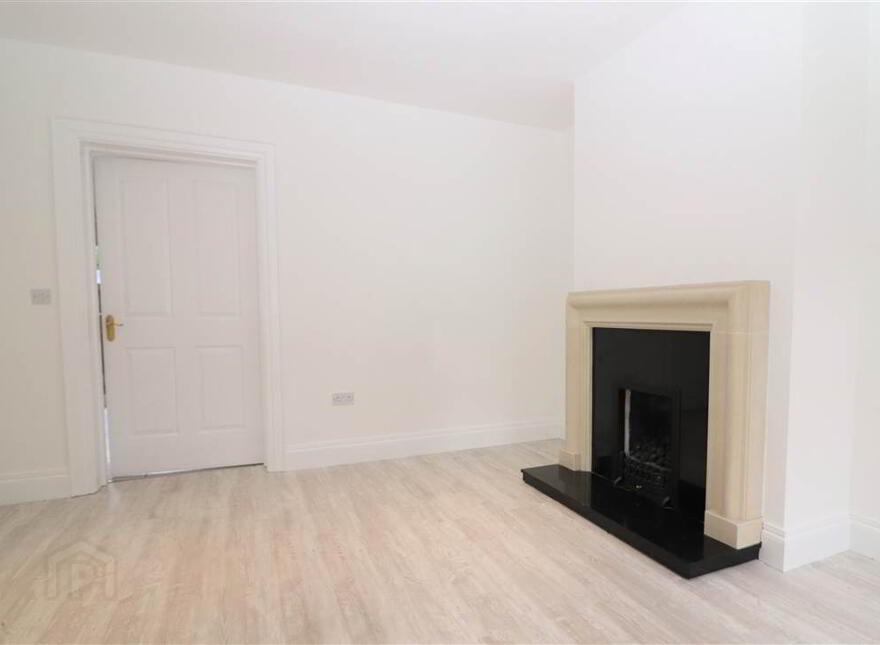 35 Governors Gate, Hillsborough, BT26 6FE