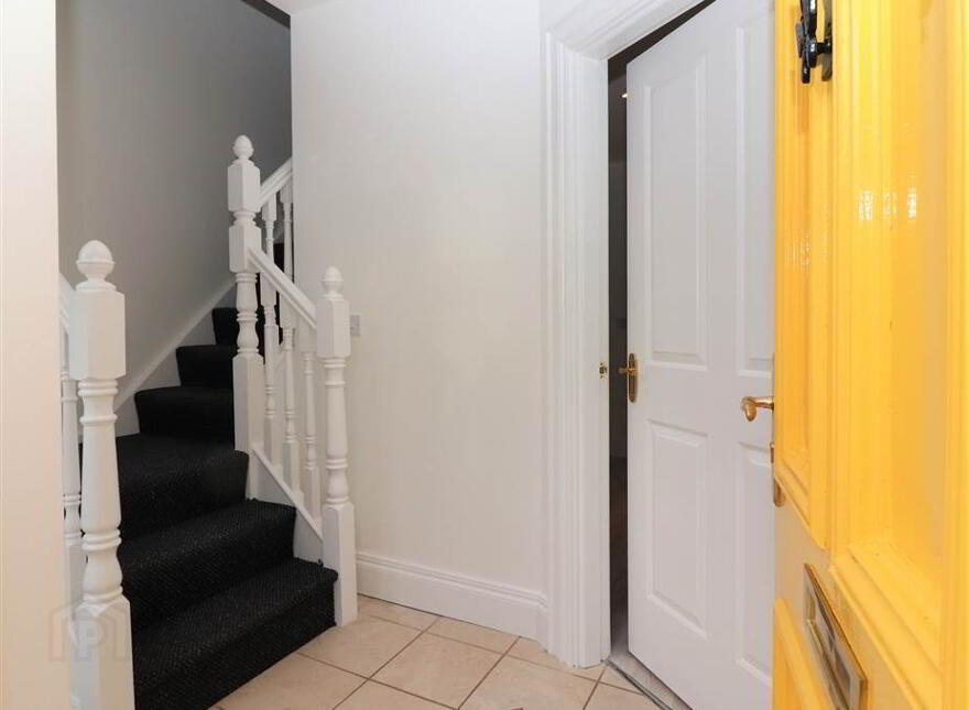 35 Governors Gate, Hillsborough, BT26 6FE