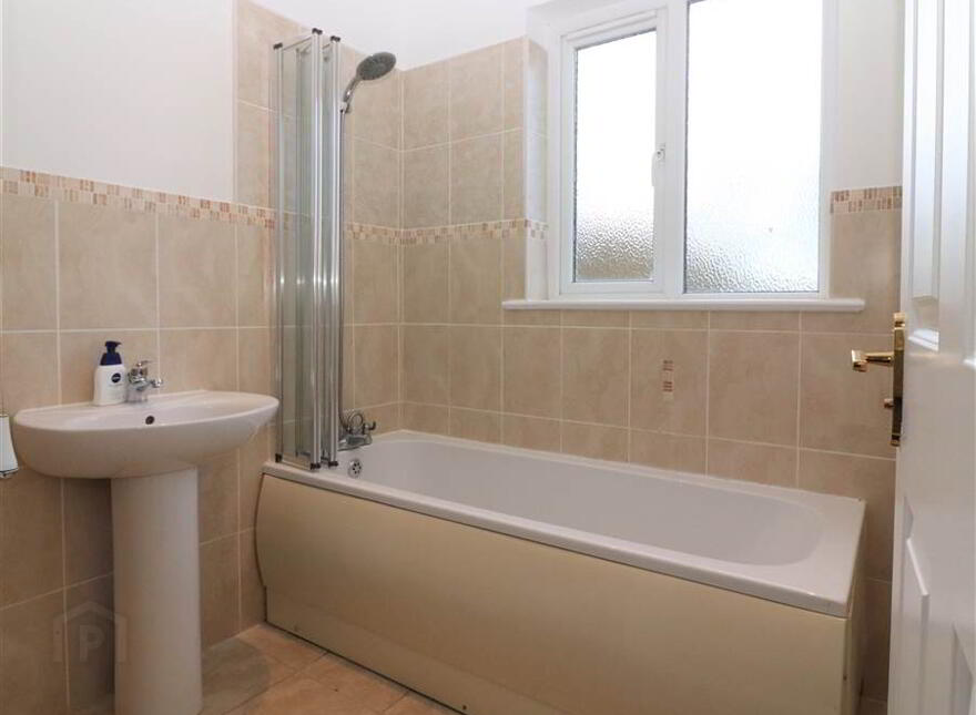 35 Governors Gate, Hillsborough, BT26 6FE