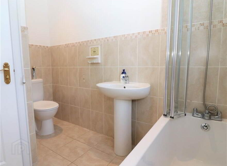 35 Governors Gate, Hillsborough, BT26 6FE