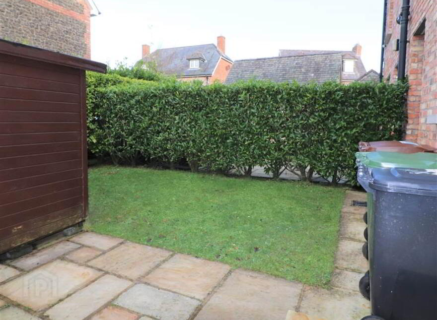 35 Governors Gate, Hillsborough, BT26 6FE