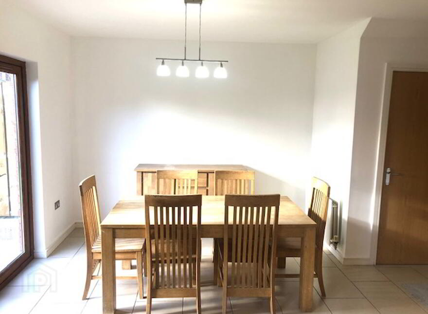 60 Brooke Hall Heights, Saintfield Road, Belfast, BT8 6WN