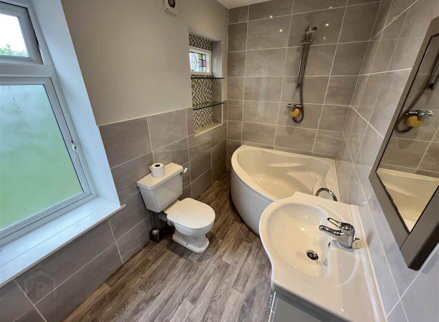 36b Victoria Avenue, Newtownards, BT23 7ED