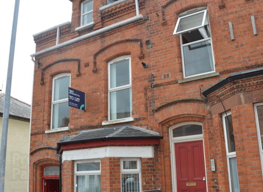 25b Stranmillis Gardens, Belfast, BT9 5AS photo