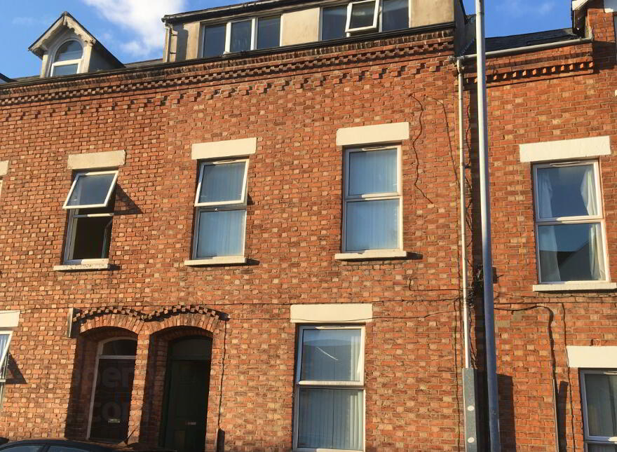 Flat 2-21 Wellesley Avenue, Belfast, BT9 6DG photo