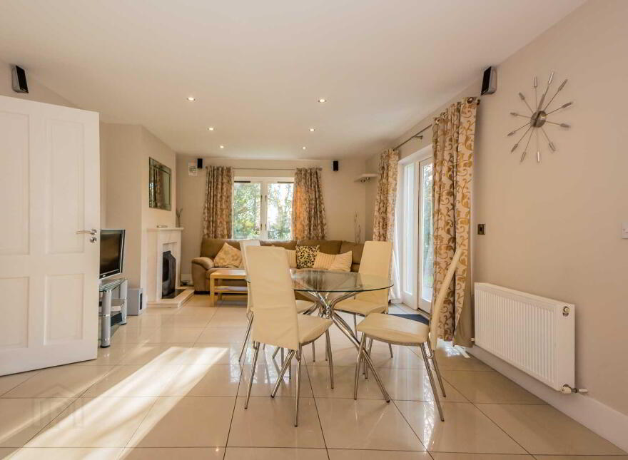 Berehaven Holiday Complex, Waterfall, Castletownbere, P75YA37