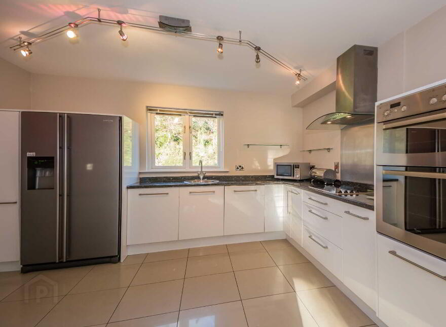 Berehaven Holiday Complex, Waterfall, Castletownbere, P75YA37