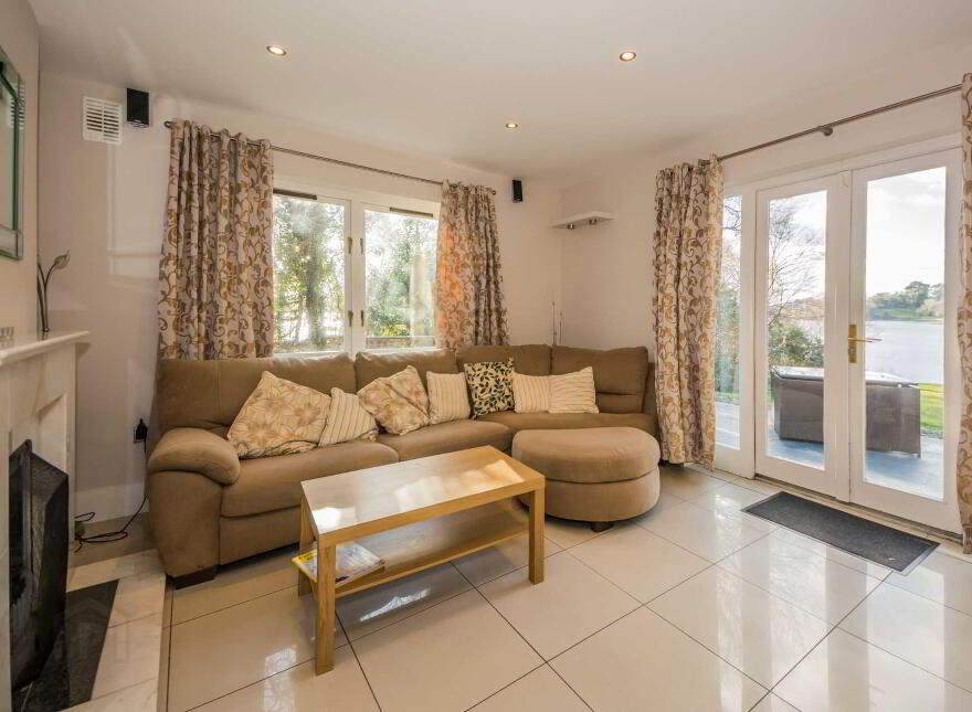 Berehaven Holiday Complex, Waterfall, Castletownbere, P75YA37