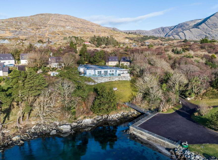 Berehaven Holiday Complex, Waterfall, Castletownbere, P75YA37