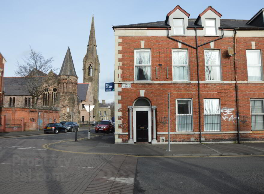 Flat 3-129 Fitzroy Avenue, Belfast, BT7 1HU photo