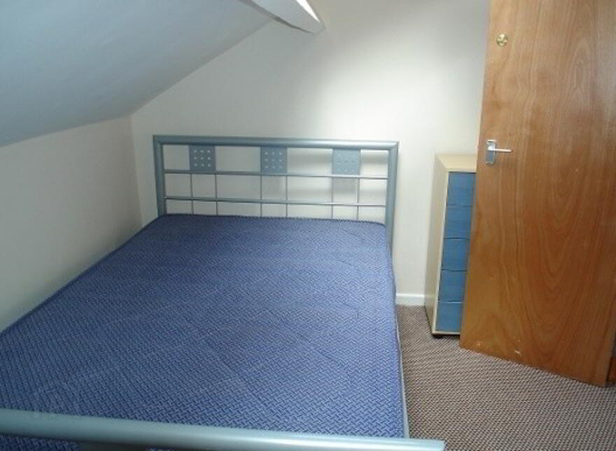 62 Carmel Street, Belfast, BT7 1QE