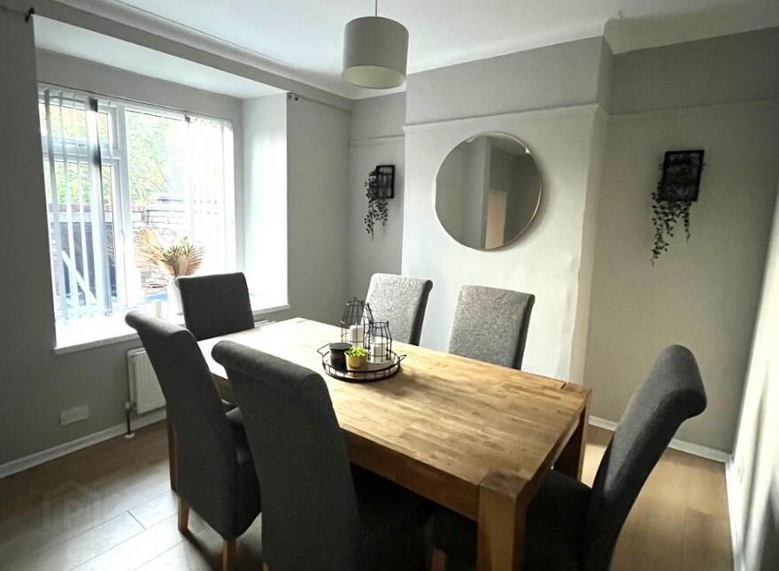 710 Crumlin Road, Belfast, BT14 8AD