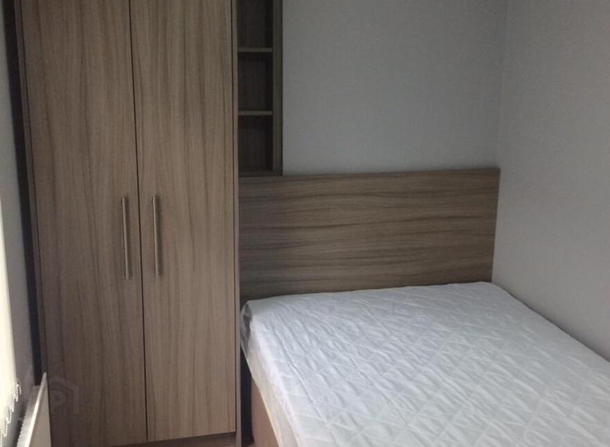 Student Accommodation, 25 Rosemount Avenue, Derry, BT48 0HH