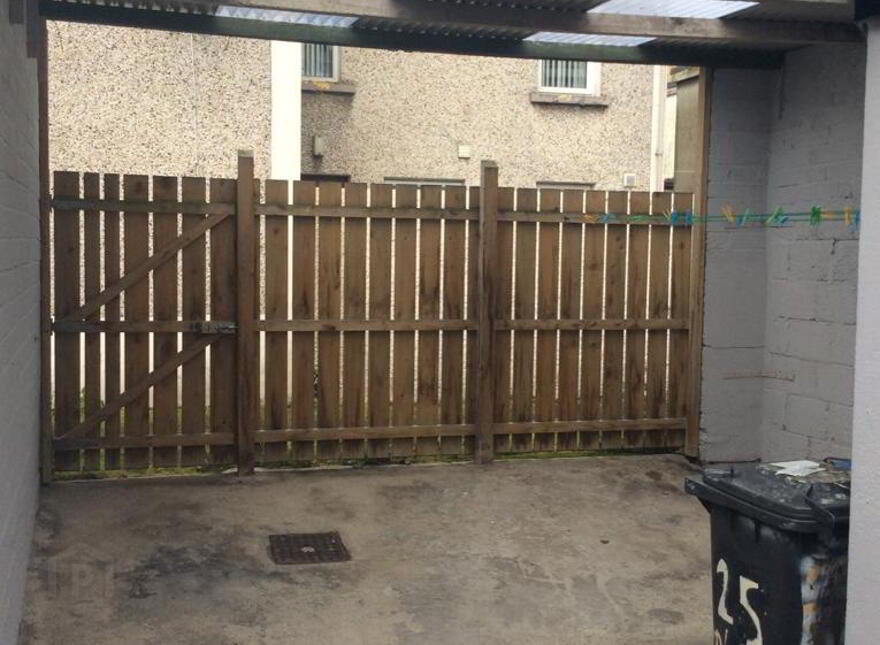 Student Accommodation, 25 Rosemount Avenue, Derry, BT48 0HH