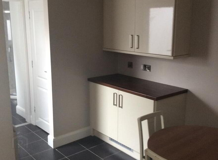 Student Accommodation, 25 Rosemount Avenue, Derry, BT48 0HH