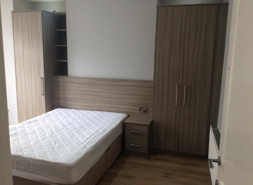 Student Accommodation, 25 Rosemount Avenue, Derry, BT48 0HH