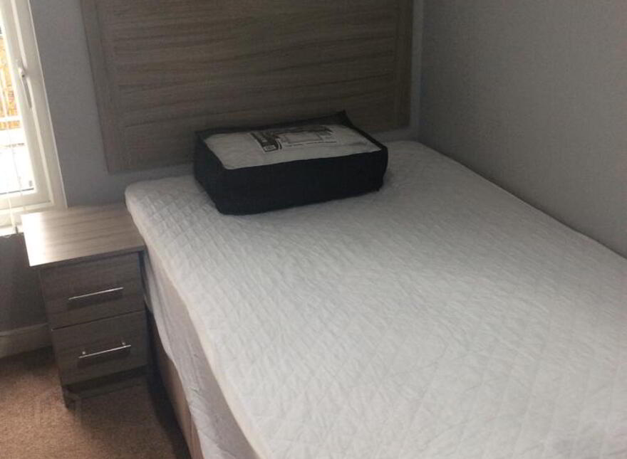 Student Accommodation, 25 Rosemount Avenue, Derry, BT48 0HH
