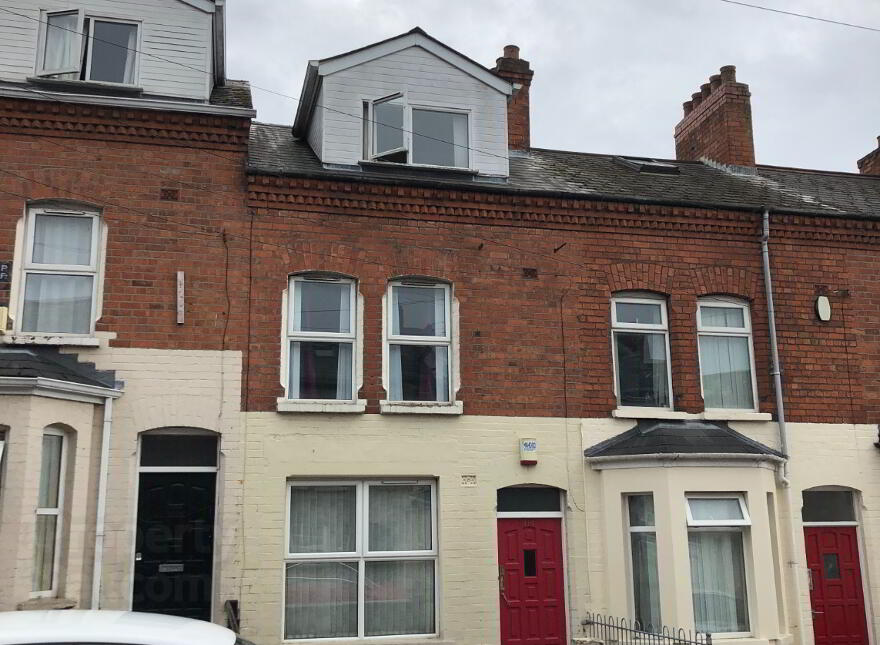 114 Dunluce Avenue, Belfast, BT9 7AZ photo