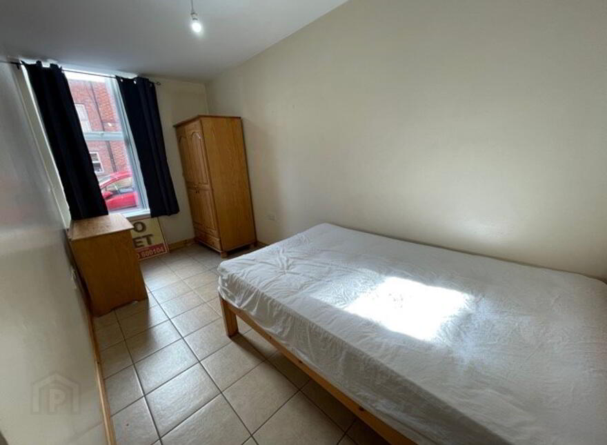 Flat 1-75 Fitzroy Avenue, Belfast, BT7 1HT