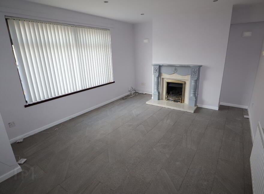 36 Dunluskin Crescent, Carrickfergus, BT38 7SB