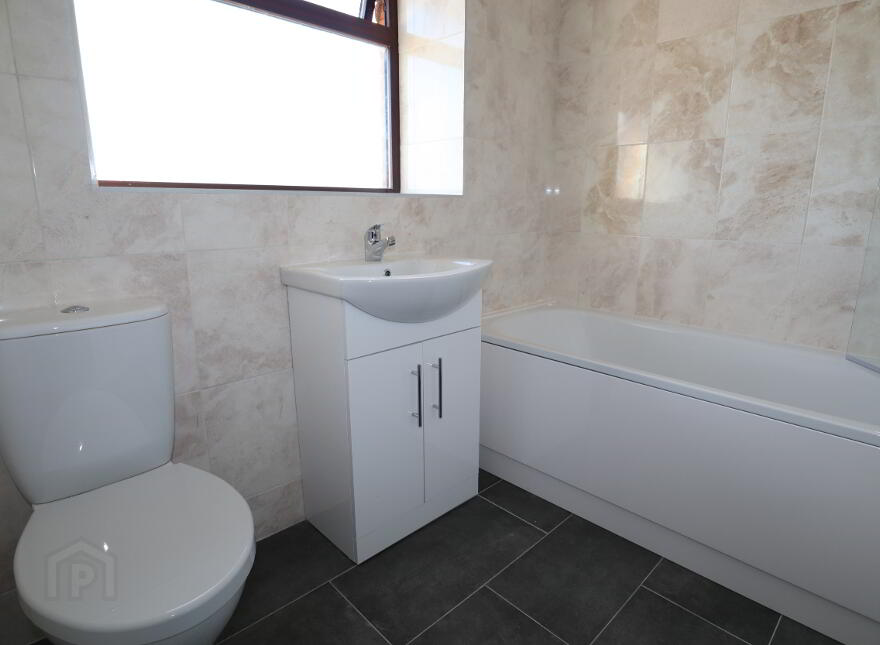 36 Dunluskin Crescent, Carrickfergus, BT38 7SB