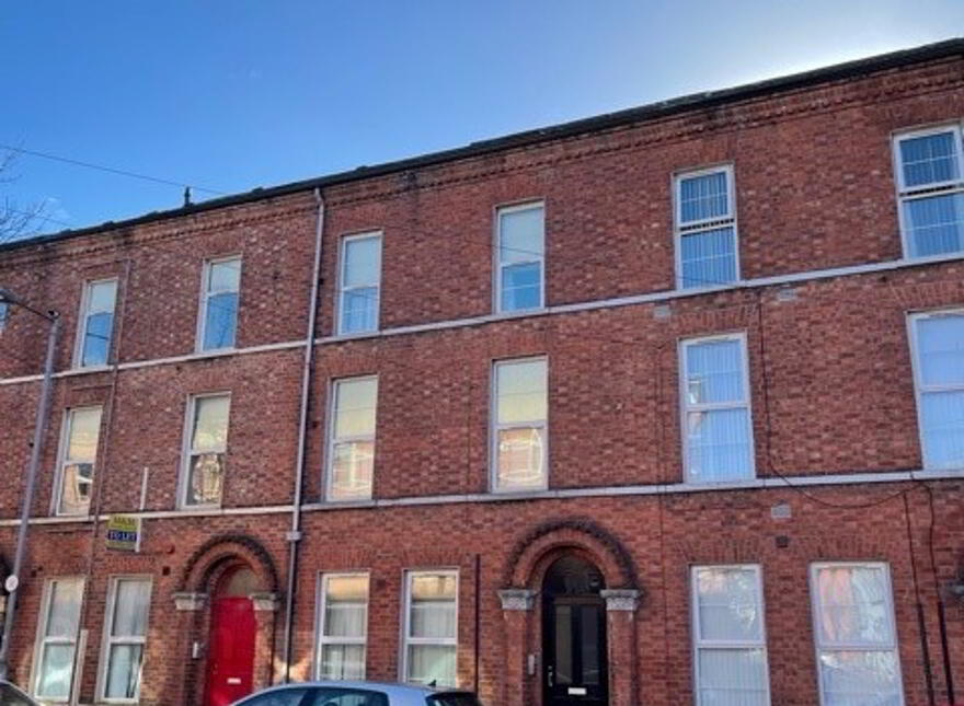 Flat 4-82 Fitzroy Avenue, Belfast, BT7 1HX photo