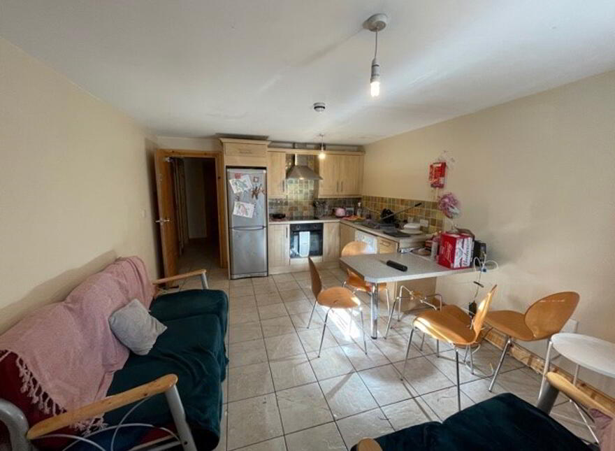 Flat 4-82 Fitzroy Avenue, Belfast, BT7 1HX