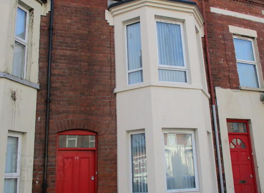 Great Location, 52 Agincourt Avenue, Queens Quarter, Belfast, BT7 1QB photo