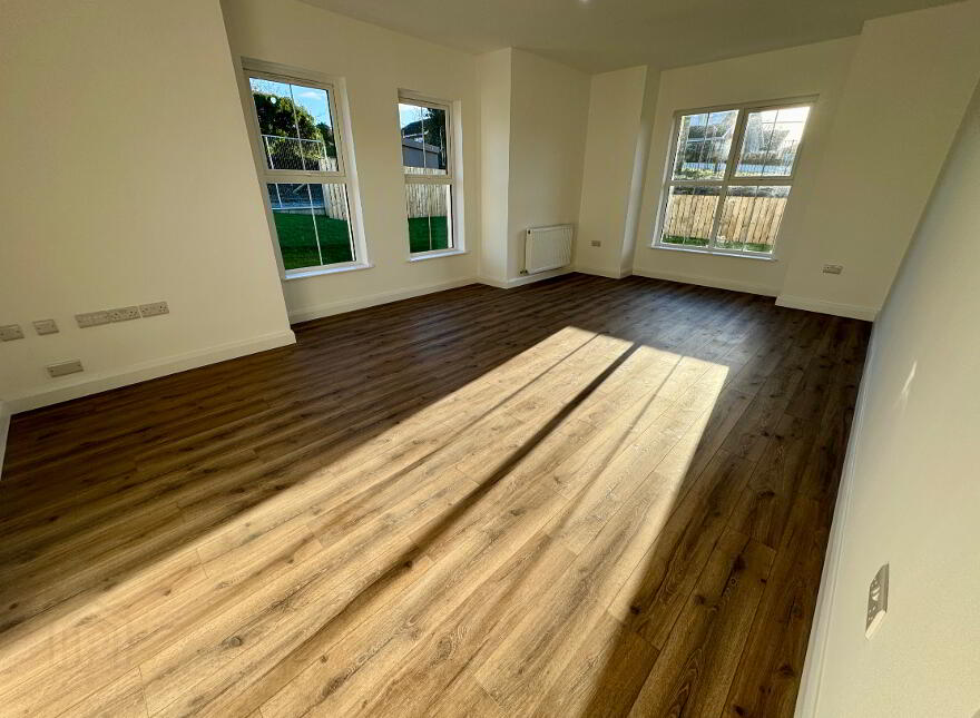 The Diamond, Stoney Manor, Woodside Road, L'Derry, BT47 2QE