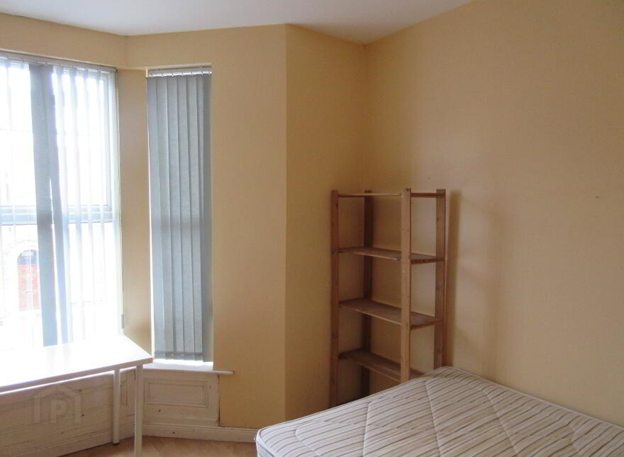 Fitzroy Avenue, Queens Quarter, Belfast, BT7 1HX