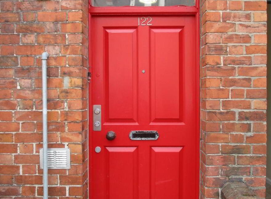 Fitzroy Avenue, Queens Quarter, Belfast, BT7 1HX