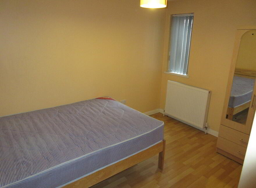 Great Location, 16B Magdala Street, Queens Quarter, Belfast, BT7 1PU