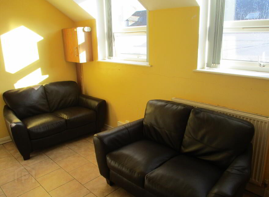 Three Great Apartments, 16 Magdala Street, Queens Quarter, Belfast, BT7 1PU