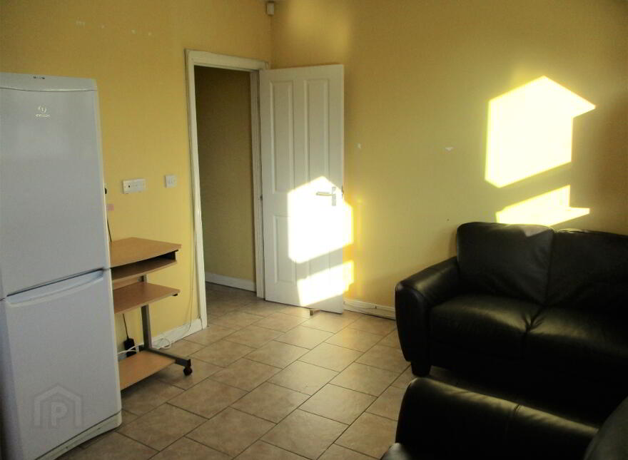 Three Great Apartments, 16 Magdala Street, Queens Quarter, Belfast, BT7 1PU